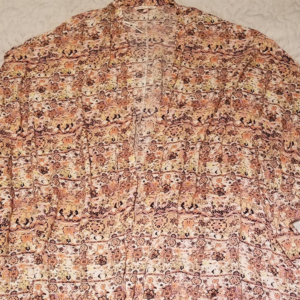 Victoria's secret short sleeve cardigan